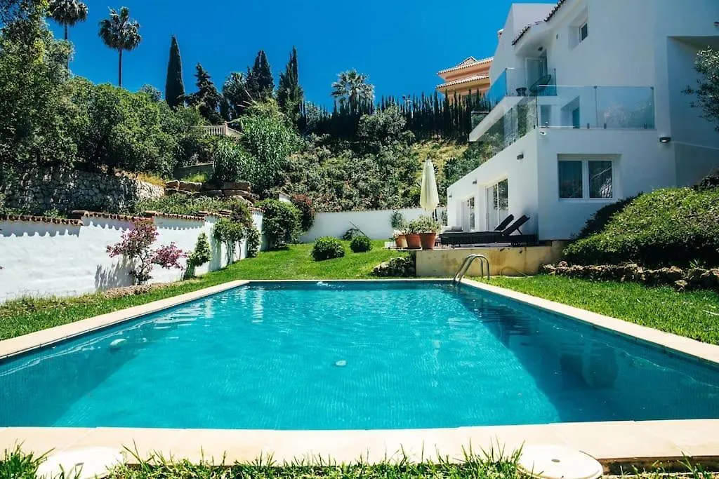 Residencia Ardilla Villa Marbella