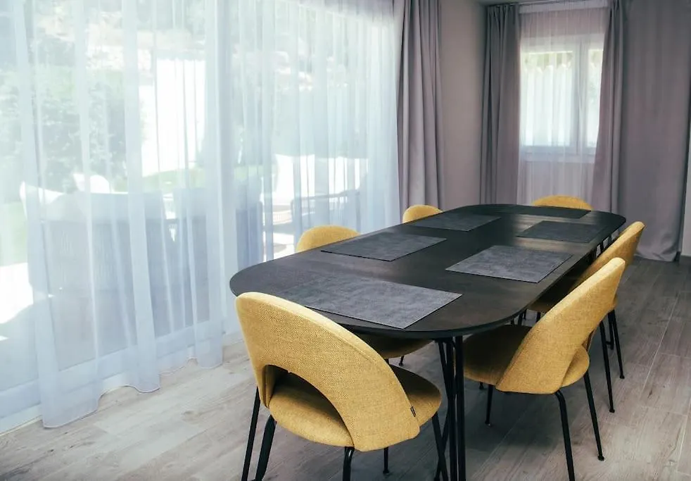 Residencia Ardilla Villa Marbella